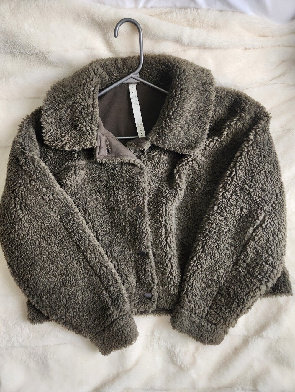Lululemon Textured Fleece Button Jacket Dark Olive - Size 8 - Picture 5 of 14